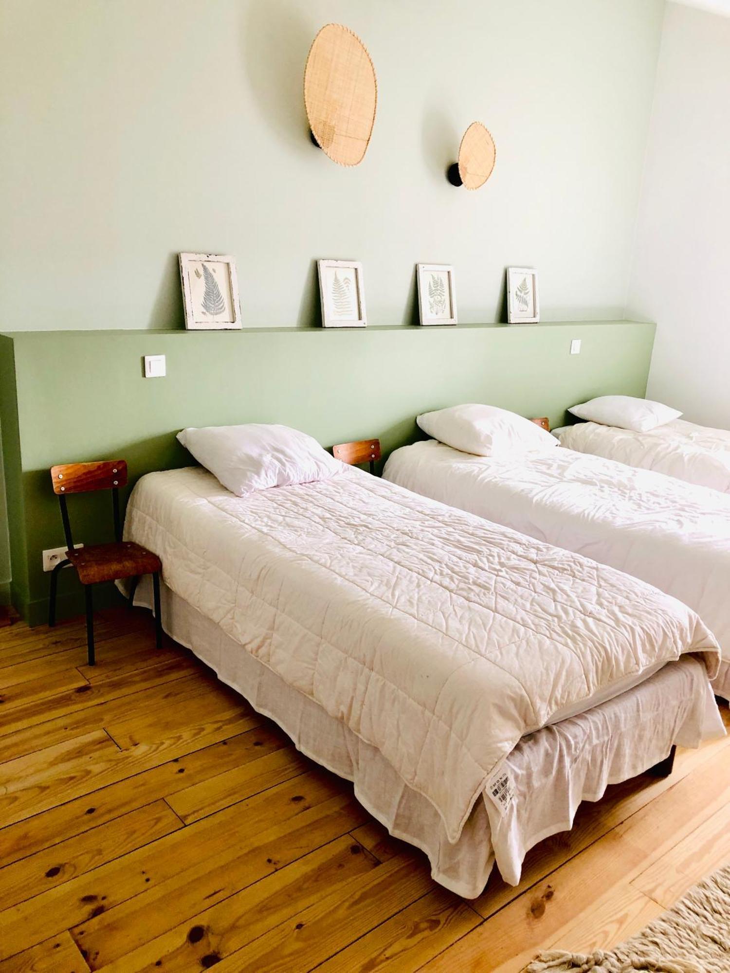 La Parenthese Bed & Breakfast Saubrigues Екстериор снимка