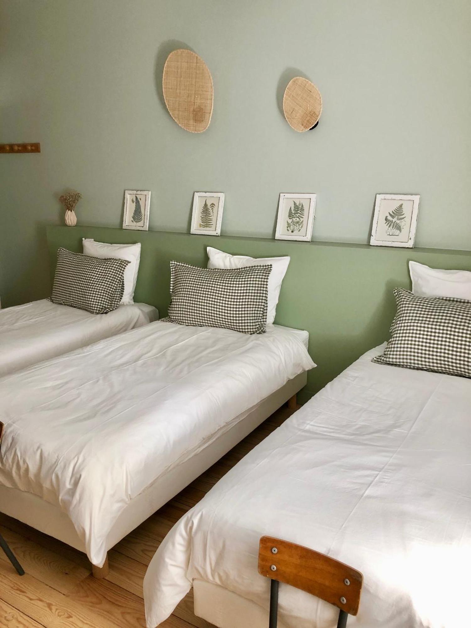 La Parenthese Bed & Breakfast Saubrigues Екстериор снимка